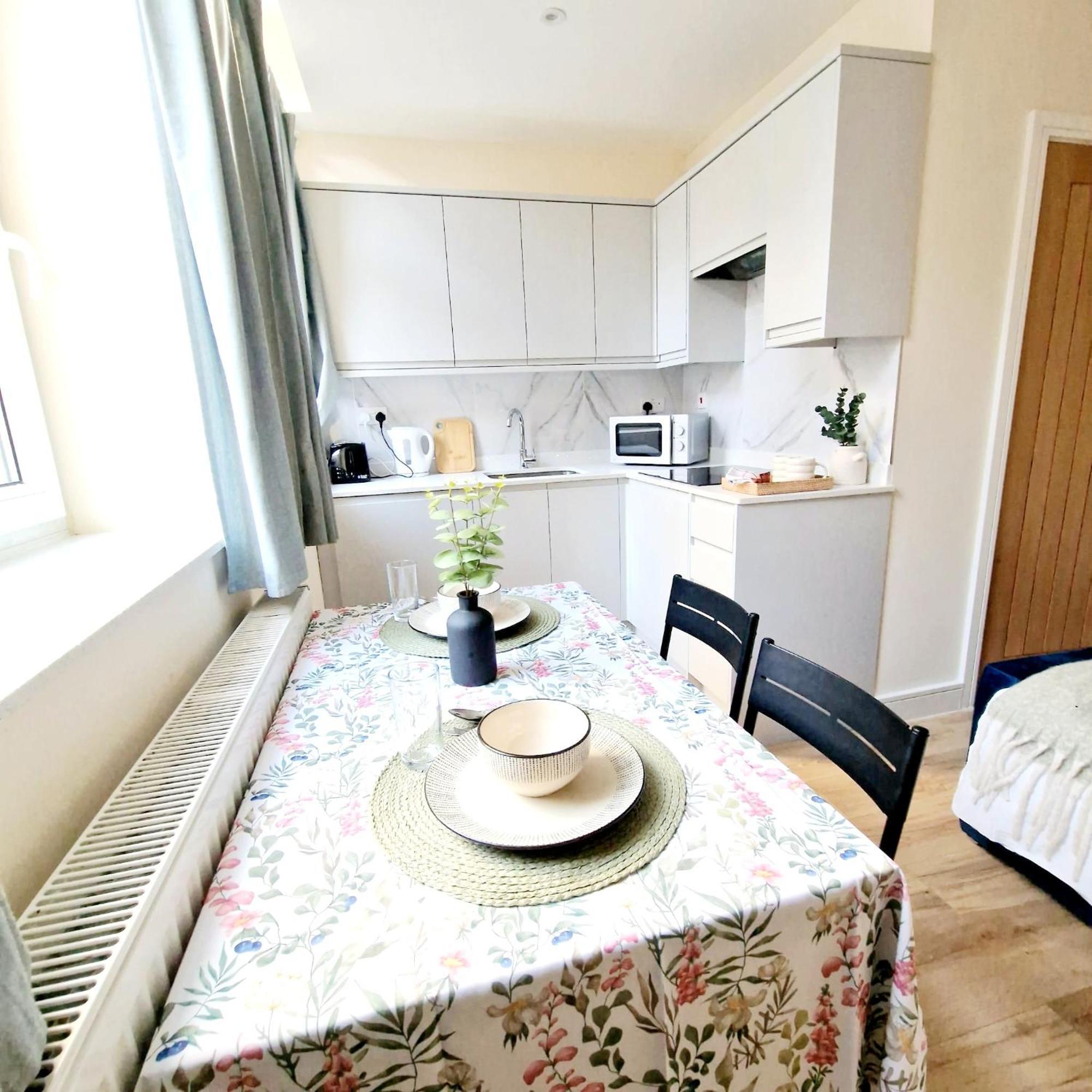 Crendon House Boutique Hotel High Wycombe Buckinghamshire Zewnętrze zdjęcie